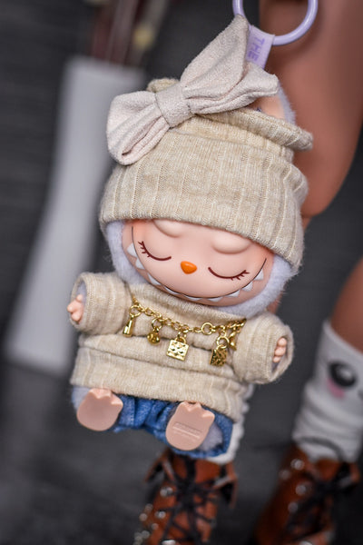 Sweater & Hat